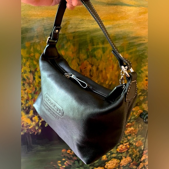 Coach Handbags - COACH Vintage leather bag . In great used condition.